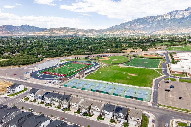 4924 W WILLOWSTONE DR, Highland, UT 84003