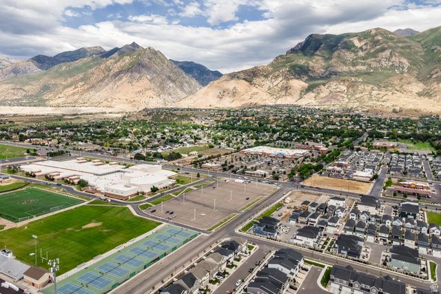 4924 W WILLOWSTONE DR, Highland, UT 84003