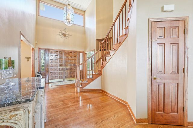 18685 Highview Avenue, Lakeville, MN 55044