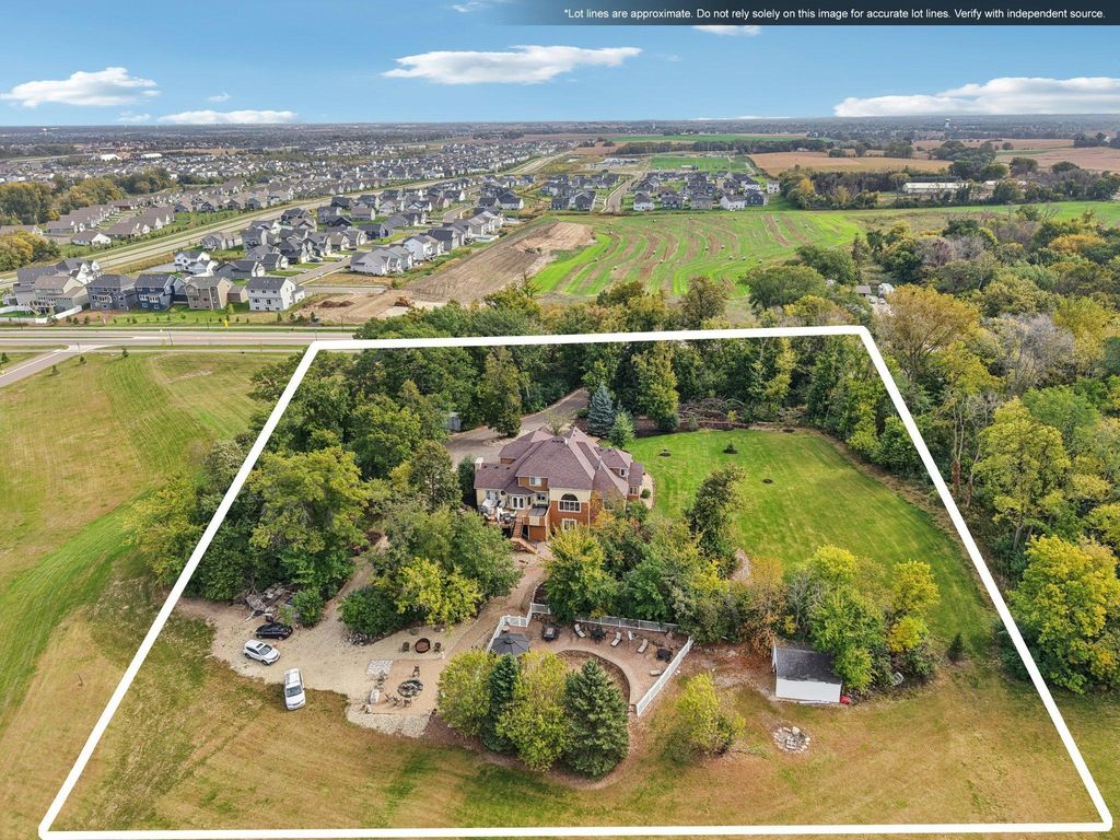 18685 Highview Avenue, Lakeville, MN 55044
