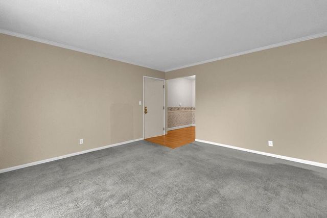 2811 Pembroke Lane A9, St Joseph, MO 64506