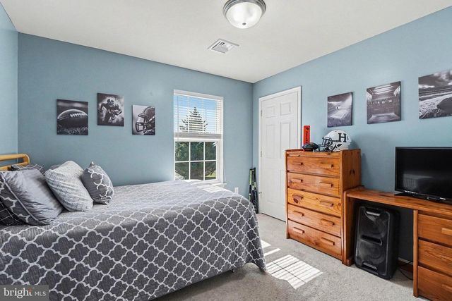 44 OAK AVE, Halifax, PA 17032