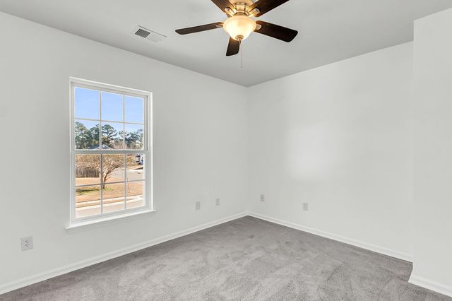 3033 Kinswood Lane, Ladson, SC 29456