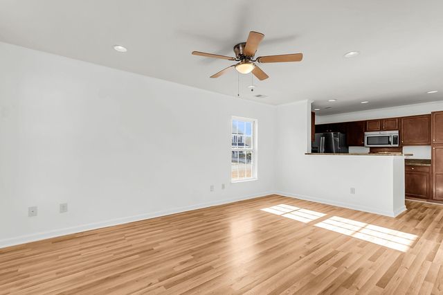 3033 Kinswood Lane, Ladson, SC 29456