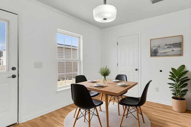 3033 Kinswood Lane, Ladson, SC 29456