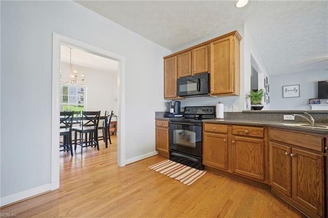6699 Mann AVE, Gloucester, VA 23061