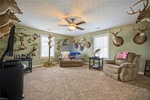 6699 Mann AVE, Gloucester, VA 23061
