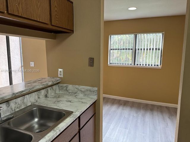 4047 NW 87th Ave 0, Sunrise, FL 33351