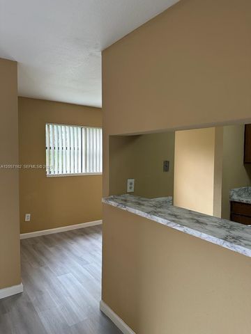 4047 NW 87th Ave 0, Sunrise, FL 33351