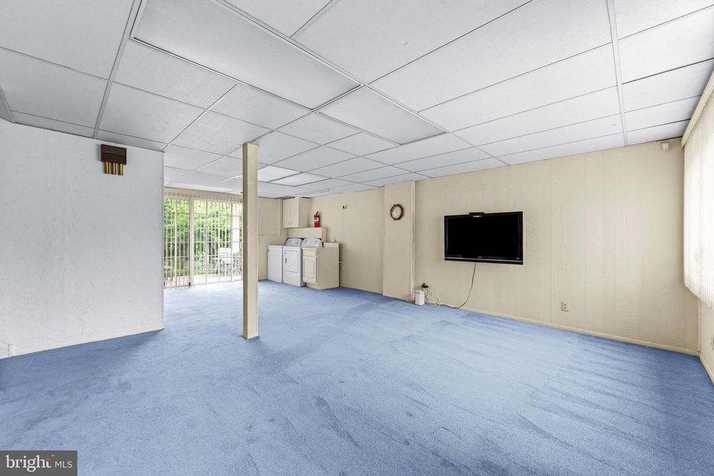 Image 24 of property listing at 3416 GLENSIDE DR, Baltimore, MD 21234