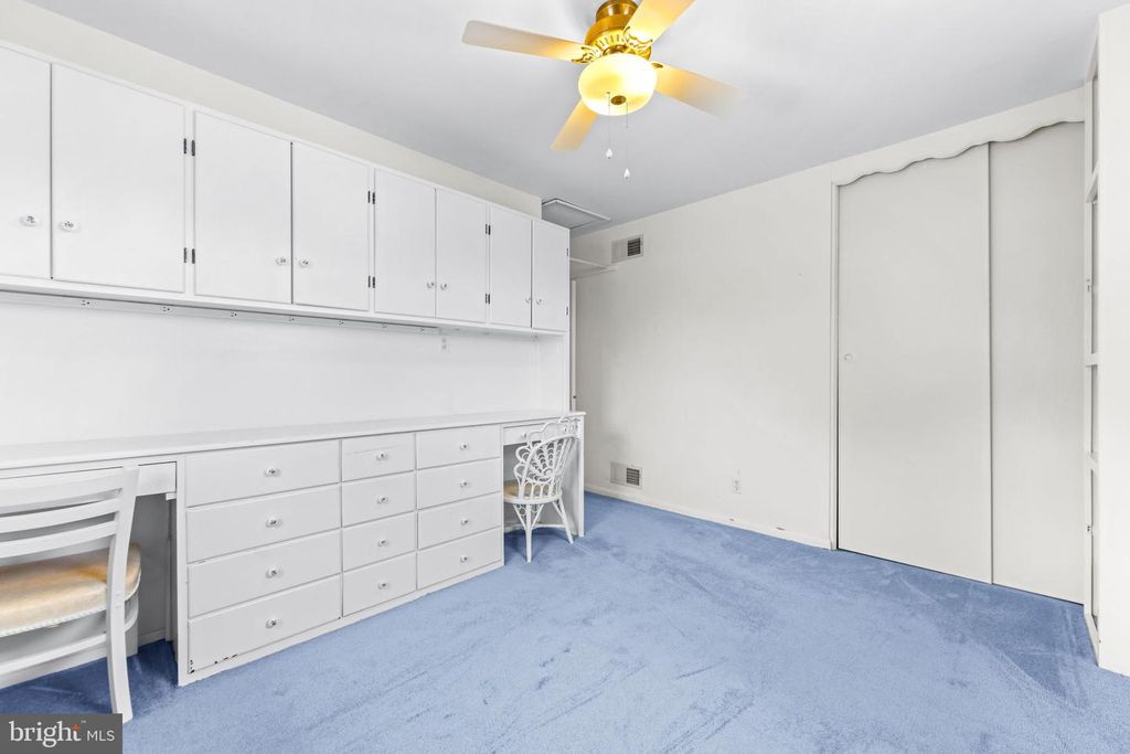 Image 6 of property listing at 3416 GLENSIDE DR, Baltimore, MD 21234