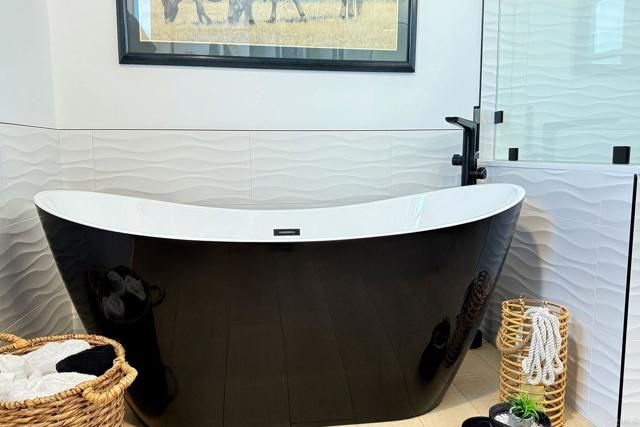 6503 Friendly Place, Carlsbad, CA 92011