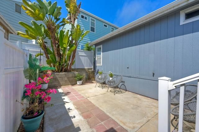 6503 Friendly Place, Carlsbad, CA 92011