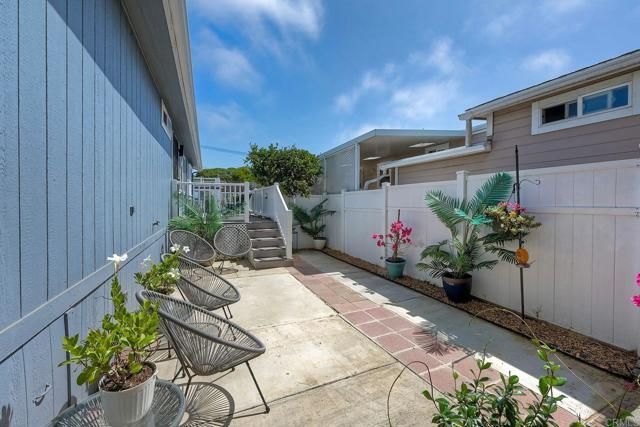 6503 Friendly Place, Carlsbad, CA 92011