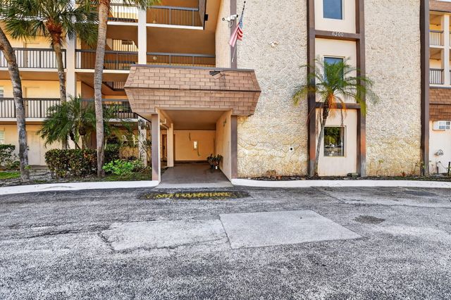 6300 NW 2nd Avenue 306, Boca Raton, FL 33487