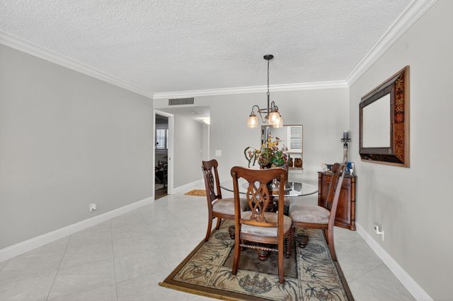 6300 NW 2nd Avenue 306, Boca Raton, FL 33487