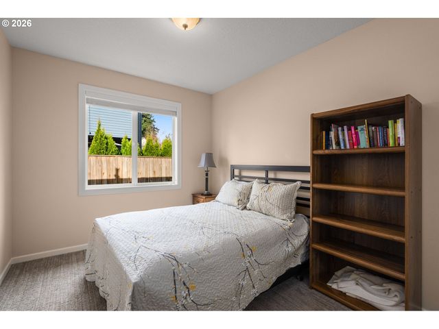 1390 Ne 11TH Ave, Canby, OR 97013