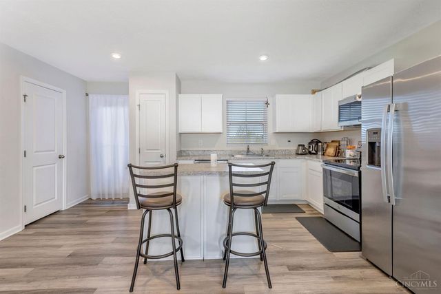 6644 Rivulet Dr, Middletown, OH 45042