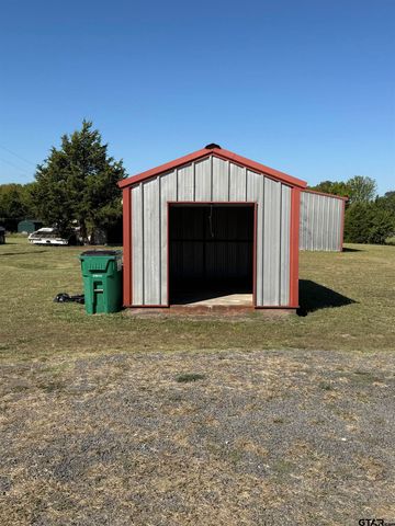 18407 Farm Market 137, Roxton, TX 75477