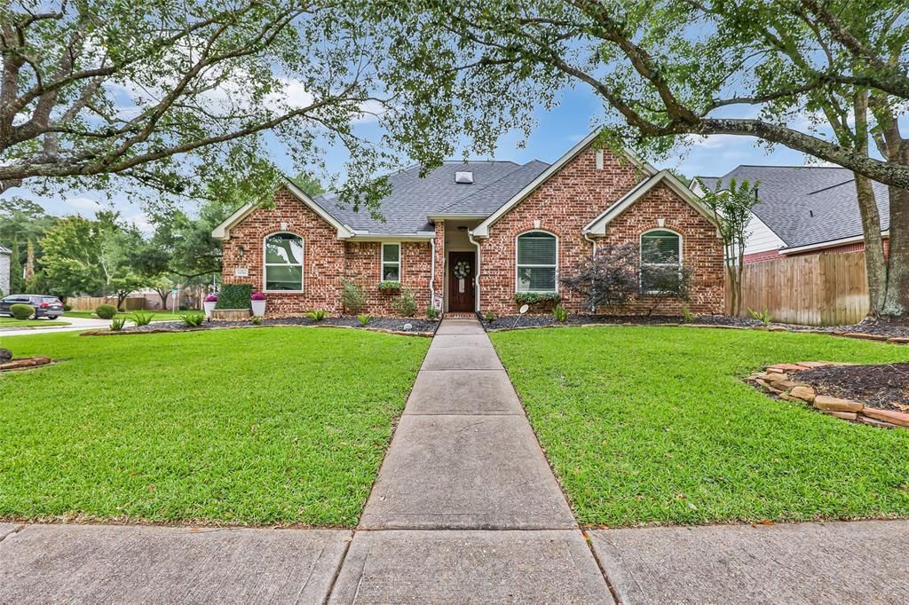 18050 Landing Brook Drive, Humble, TX 77346