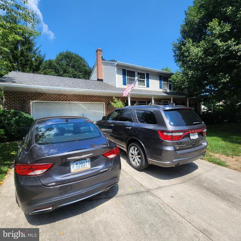 3500 DELWOOD DR, Mechanicsburg, PA 17050