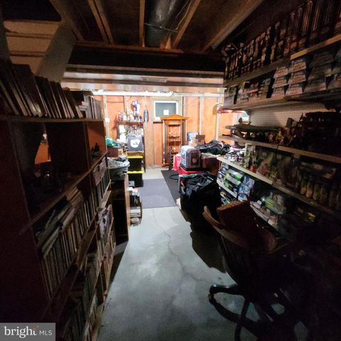 3500 DELWOOD DR, Mechanicsburg, PA 17050