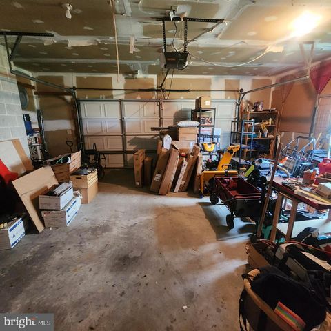 3500 DELWOOD DR, Mechanicsburg, PA 17050