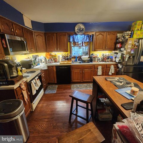 3500 DELWOOD DR, Mechanicsburg, PA 17050