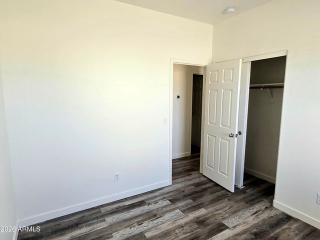 1784 S FALCON Drive, Gilbert, AZ 85295