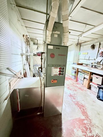 1304 W State Route 17, Houston, MO 65483