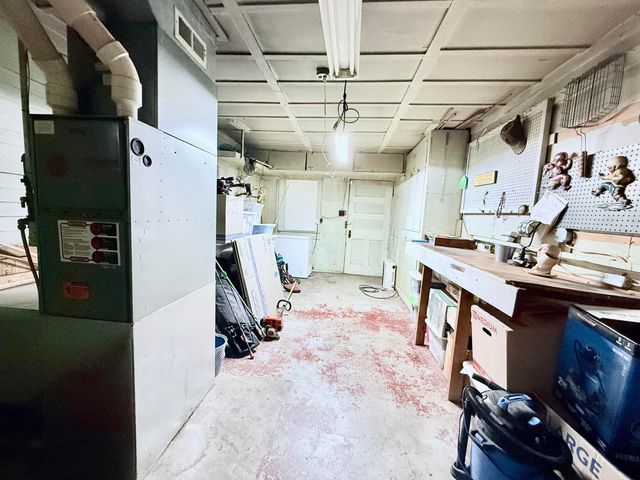 1304 W State Route 17, Houston, MO 65483