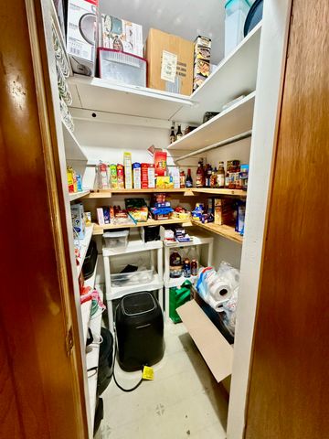 1304 W State Route 17, Houston, MO 65483