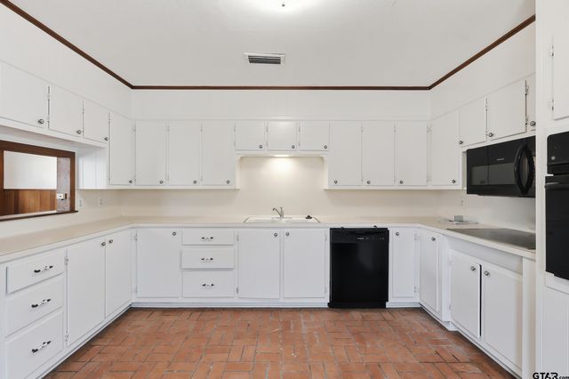 603 Lafayette ST, Pittsburg, TX 75686