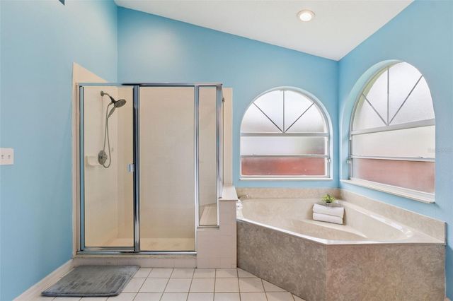 3883 KINGSTON OAKS COVE, Oviedo, FL 32765