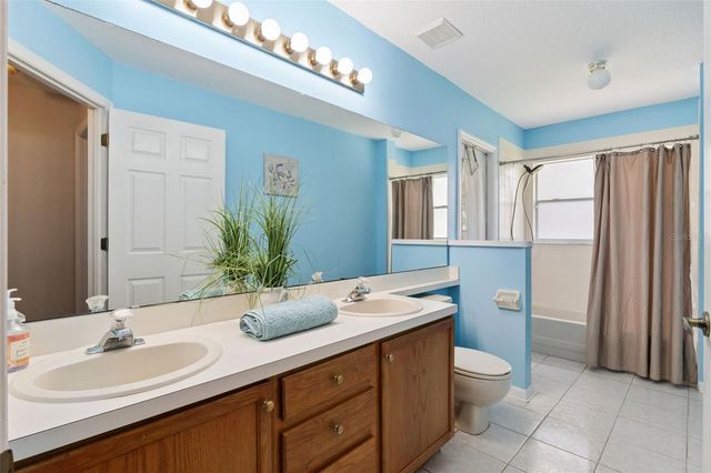 3883 KINGSTON OAKS COVE, Oviedo, FL 32765