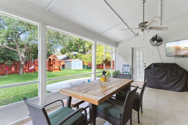3883 KINGSTON OAKS COVE, Oviedo, FL 32765