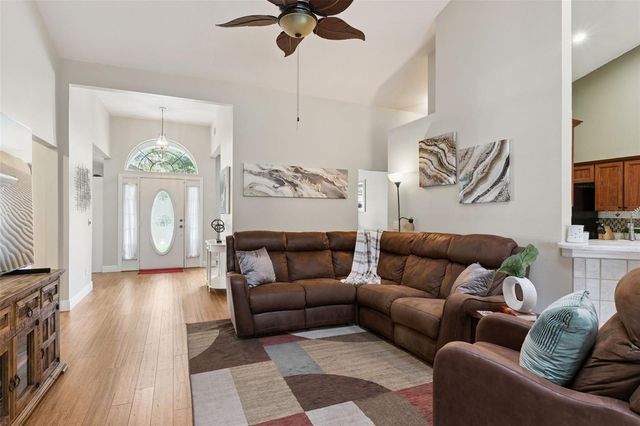 3883 KINGSTON OAKS COVE, Oviedo, FL 32765
