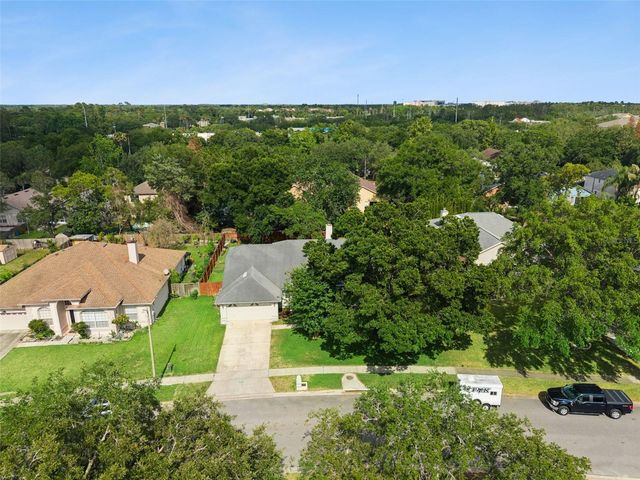 3883 KINGSTON OAKS COVE, Oviedo, FL 32765