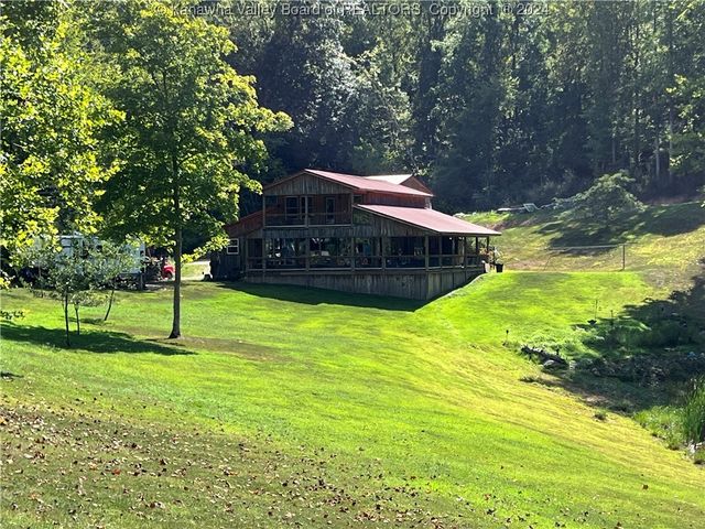 213 Lazy K Drive, Elkview, WV 25071
