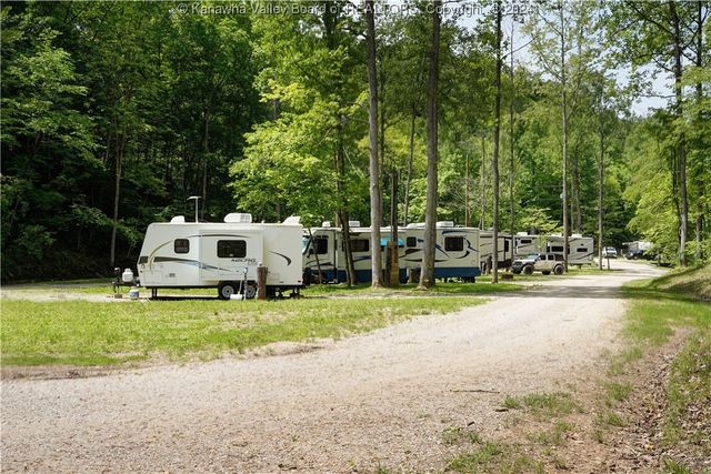 213 Lazy K Drive, Elkview, WV 25071