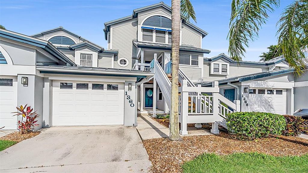 1360 SIESTA BAYSIDE DRIVE 1360-D, Sarasota, FL 34242