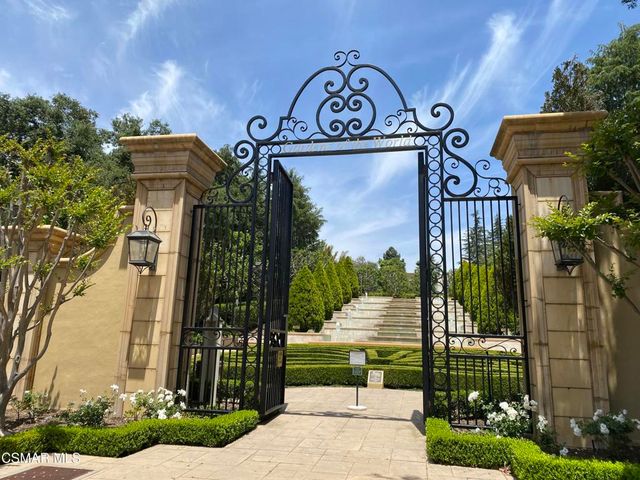 2399 Chiquita Lane, Thousand Oaks, CA 91362