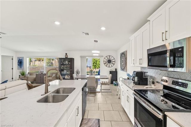3813 Treasure Oak WAY, Fort Myers, FL 33905