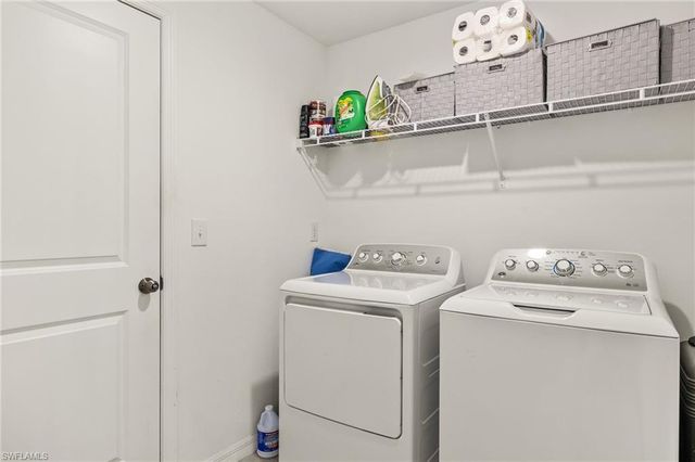3813 Treasure Oak WAY, Fort Myers, FL 33905