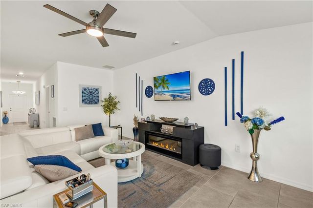 3813 Treasure Oak WAY, Fort Myers, FL 33905