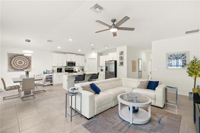 3813 Treasure Oak WAY, Fort Myers, FL 33905
