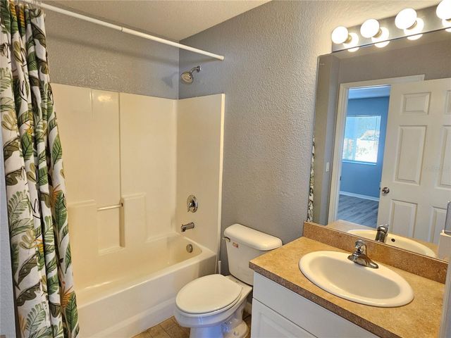 8470 DROLET AVENUE, North Port, FL 34291