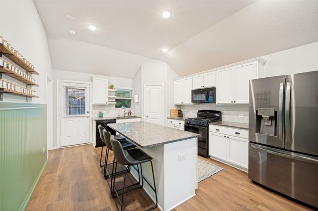 3406 Duncan Way, Corinth, TX 76210