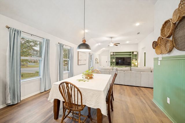 3406 Duncan Way, Corinth, TX 76210