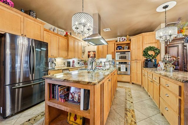 1301 Red Oak Lane, Blanchard, OK 73010